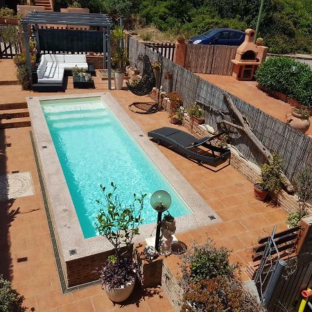 Casa Vacanze Valentina ポルト・コンテ エクステリア 写真